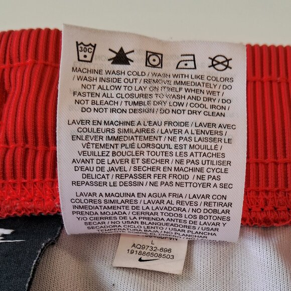 Nike Skirt - Picture 8 of 8